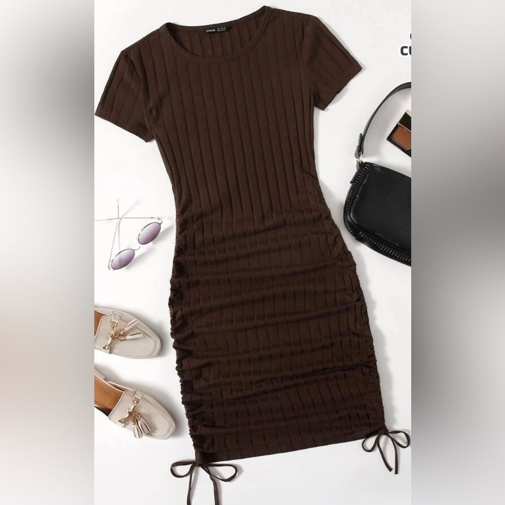 Side Drawstring Rib Knit Bodycon Dress - Picture 3 of 3
